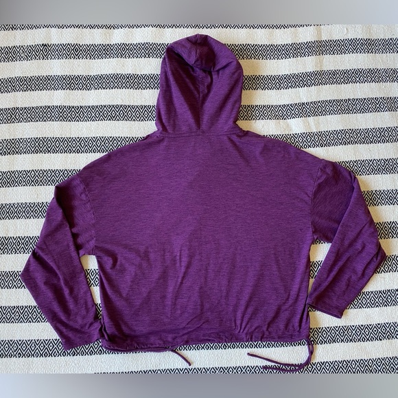 GapFit Brushed Tech Jersey Purple Drawstring Hoodie
- M - Picture 5 of 12